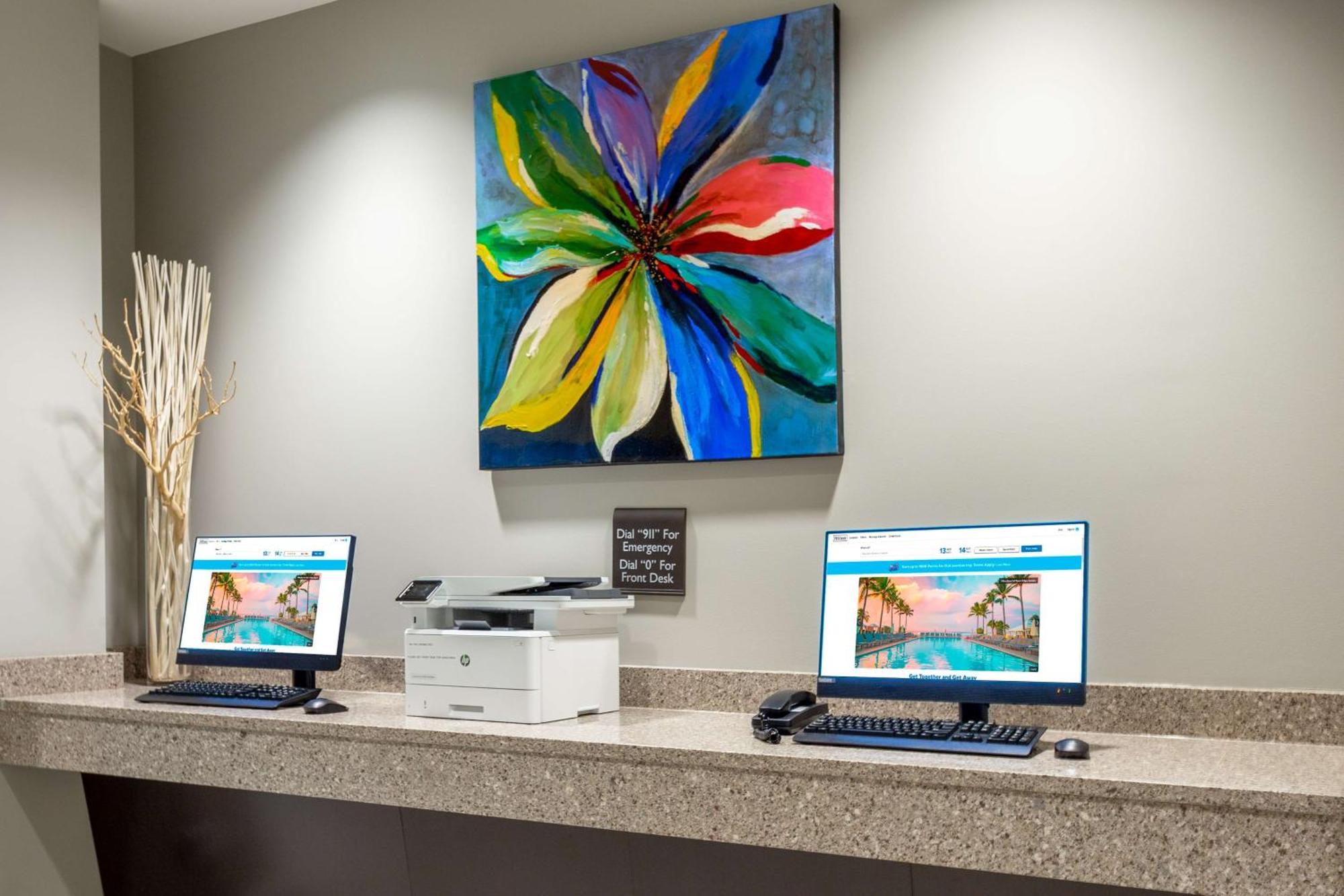 Hilton Garden Inn Asheville Downtown Екстер'єр фото