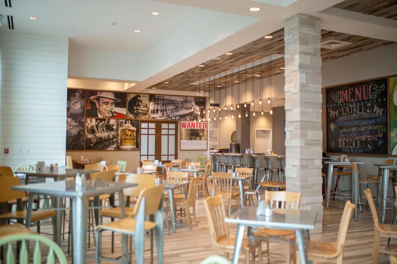 Hilton Garden Inn Asheville Downtown Екстер'єр фото